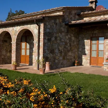 Farm stay Aurora